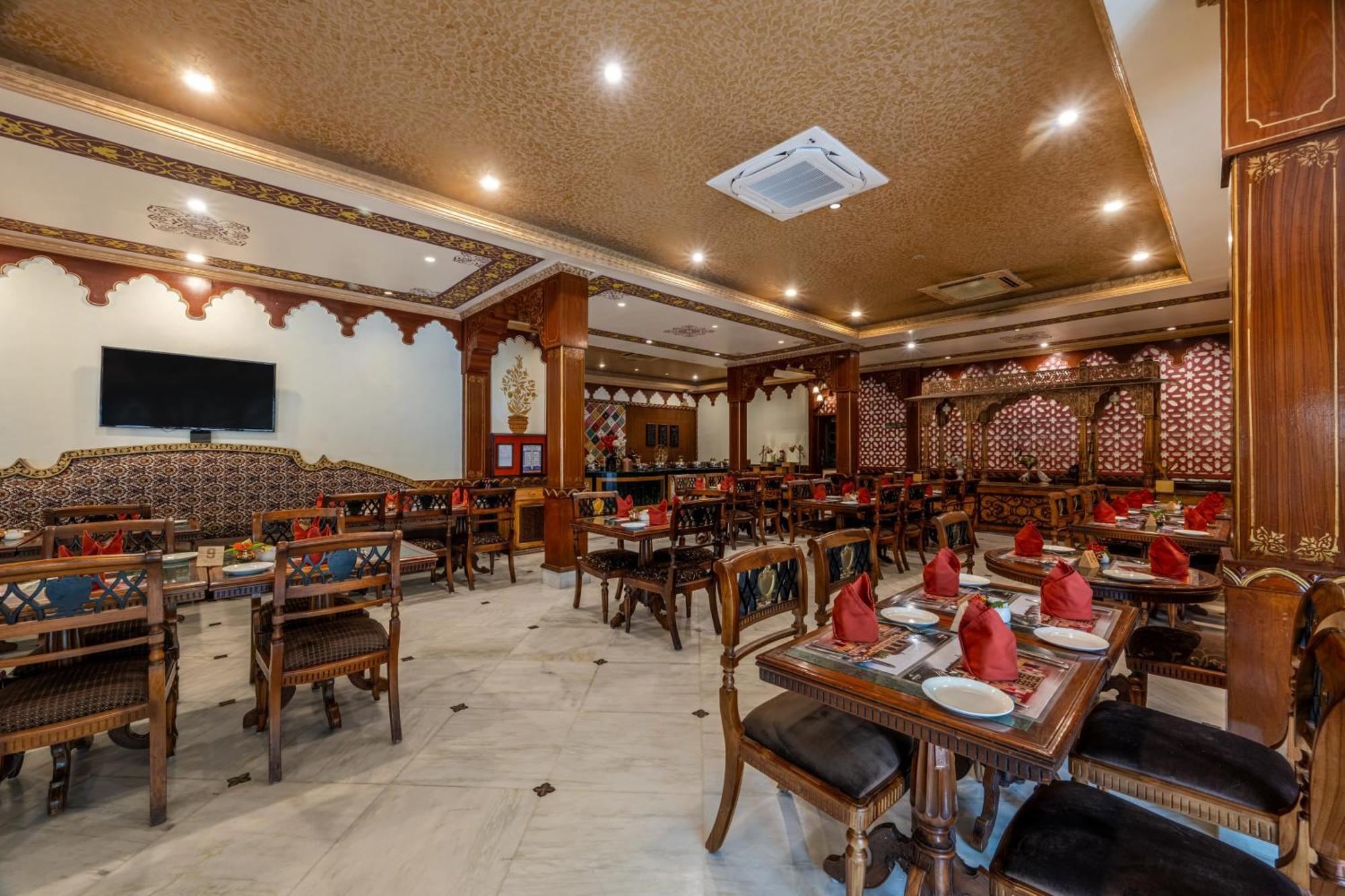 Chokhi Dhani The Ethnic 5 Jaipur Eksteriør billede