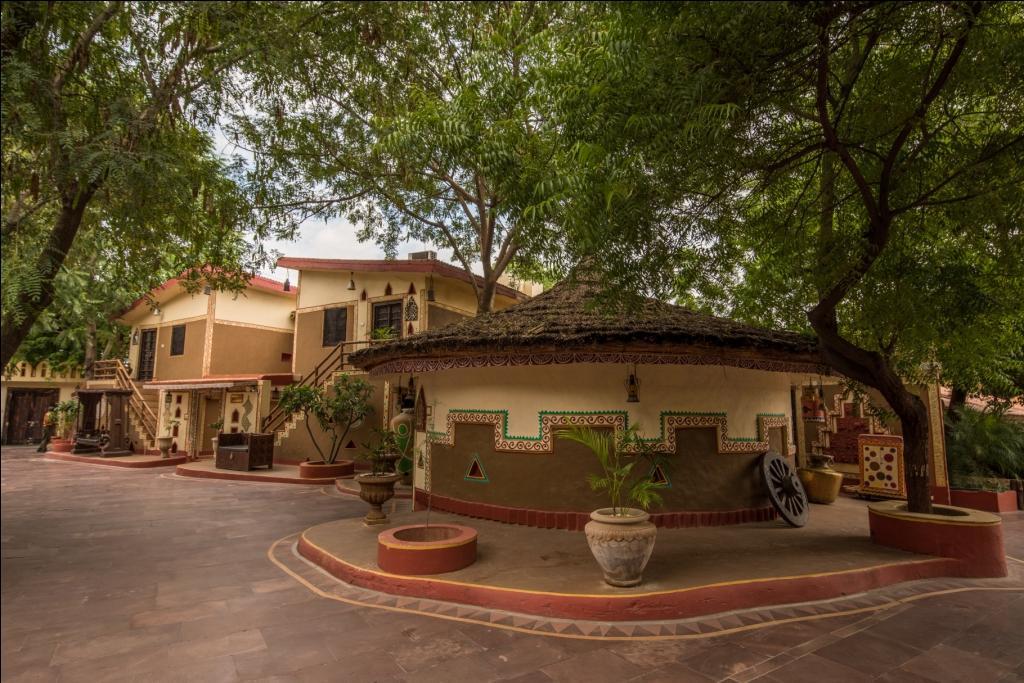 Chokhi Dhani The Ethnic 5 Jaipur Eksteriør billede